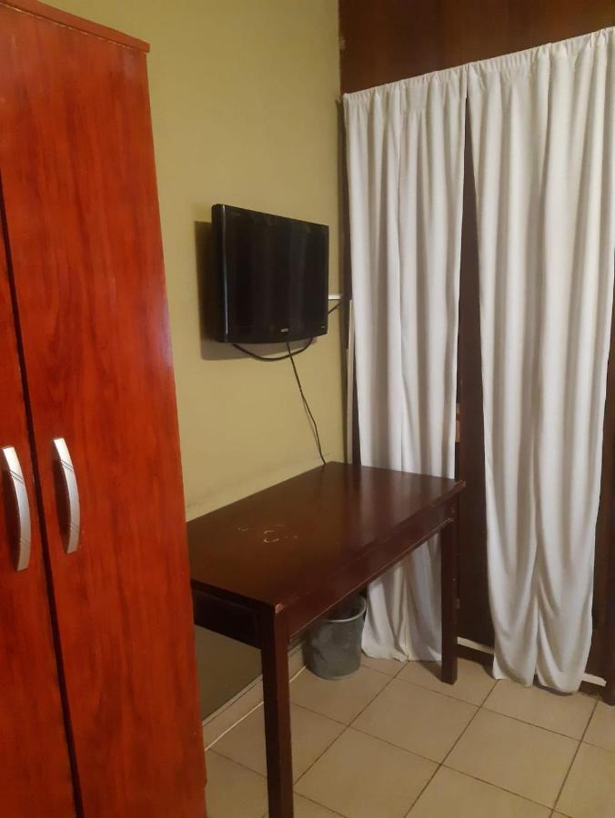 מונטה גרנדה Hotel Duclout Confort Inn מראה חיצוני תמונה
